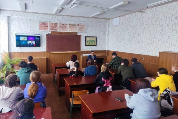 учасники круглого столу 1 учасники круглого столу 1